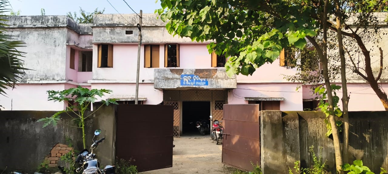Hostel (Boys)